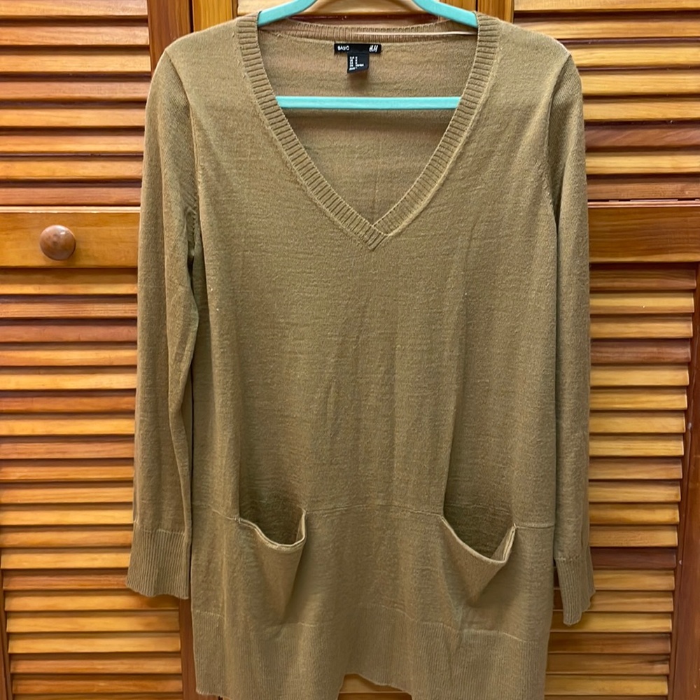 Tunic - Picture 2 of 4